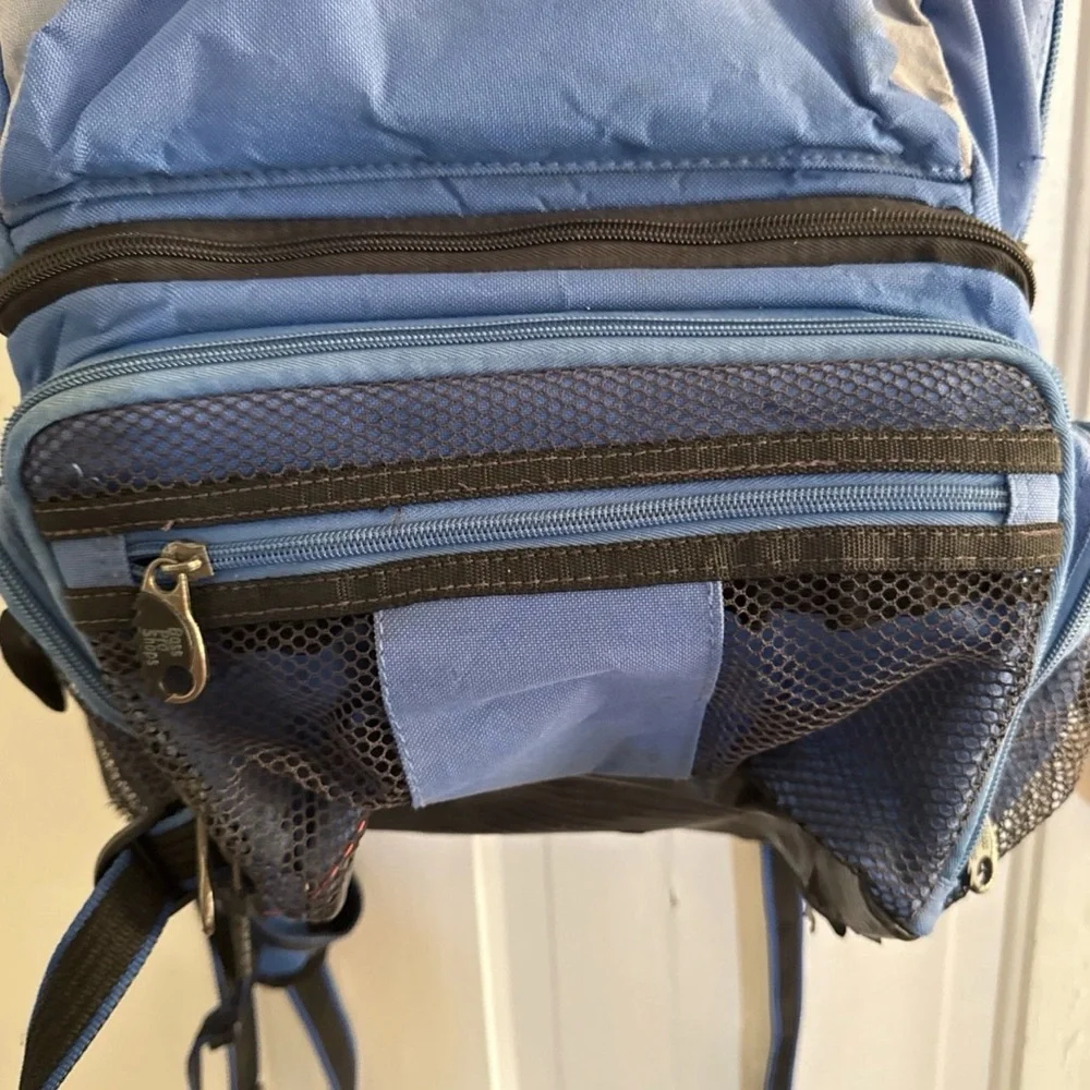 Bass Pro Shop Extreme Qualifier Camping Bag
